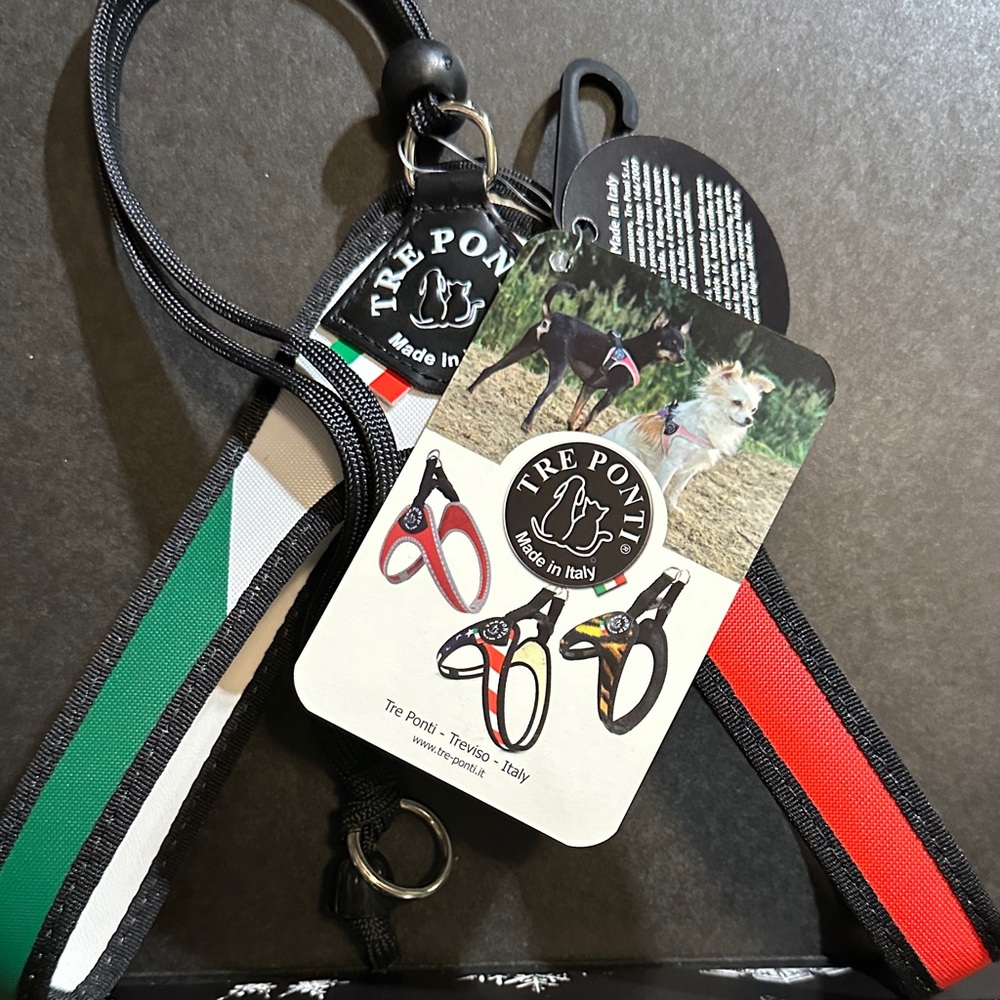 Tre Ponti Dog Harness with Italian Flag Design